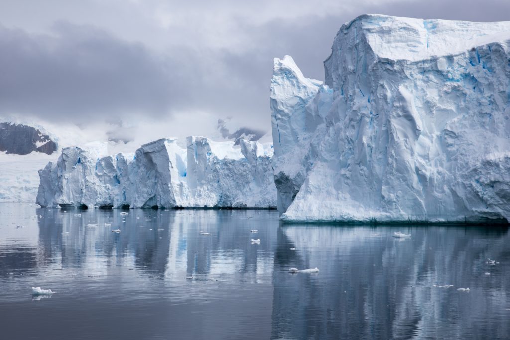 PL-Antarctica-iceberg-0023
